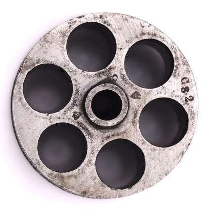 Revolver d’ordonnance modèle 1873 Chamelot-Delvigne – Calibre d’origine 11 mm 73.
Zoom sur barillet et chambres ainsi que marquage et poinçons.