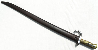 Sabre-baïonnette Chassepot de Marine – Modèle 1866 dans son fourreau