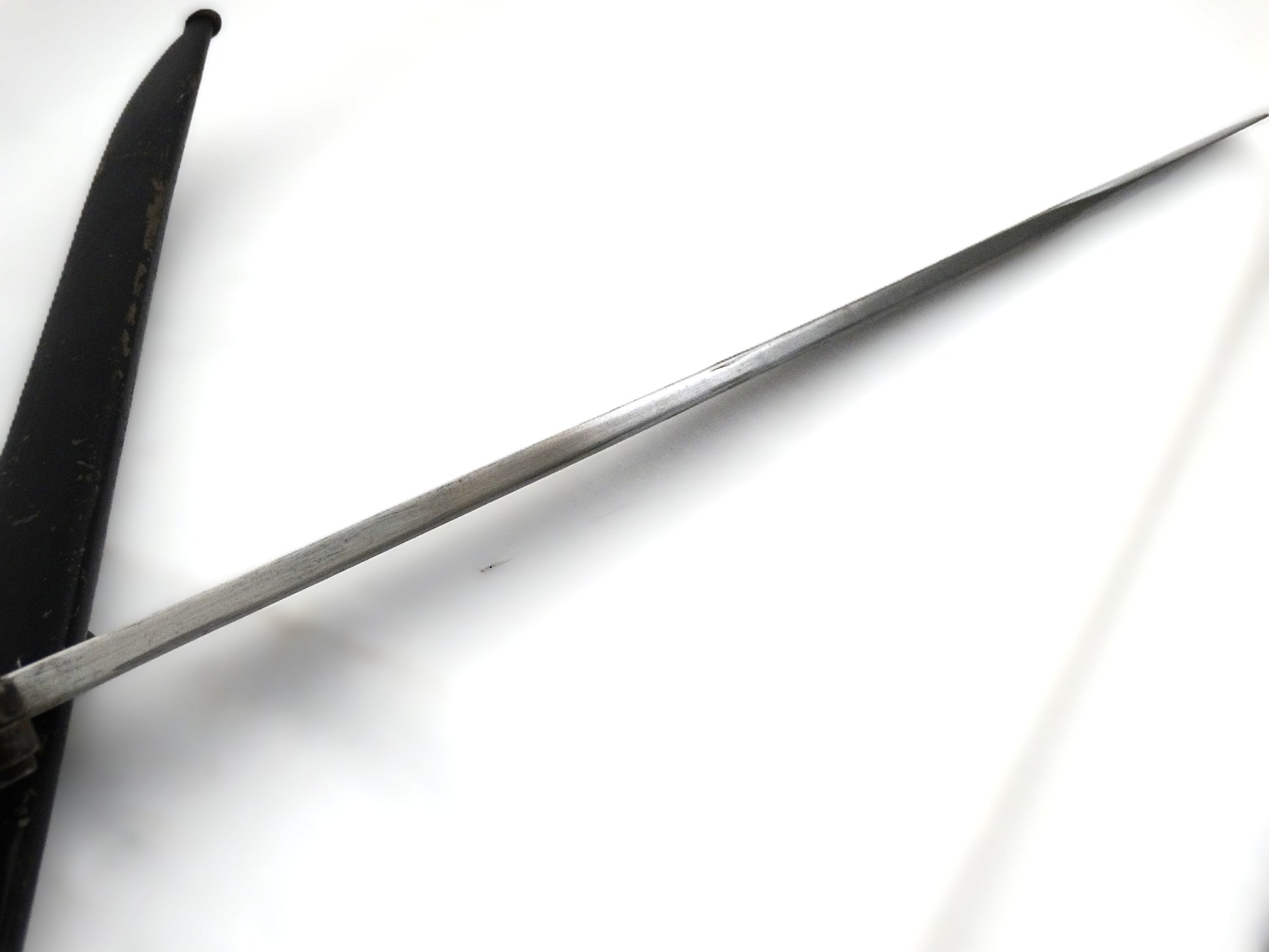 Sabre‑baïonnette pour fusil Remington Rolling Block – Défense Nationale. Zoom sur absence de marquage plat de lame.