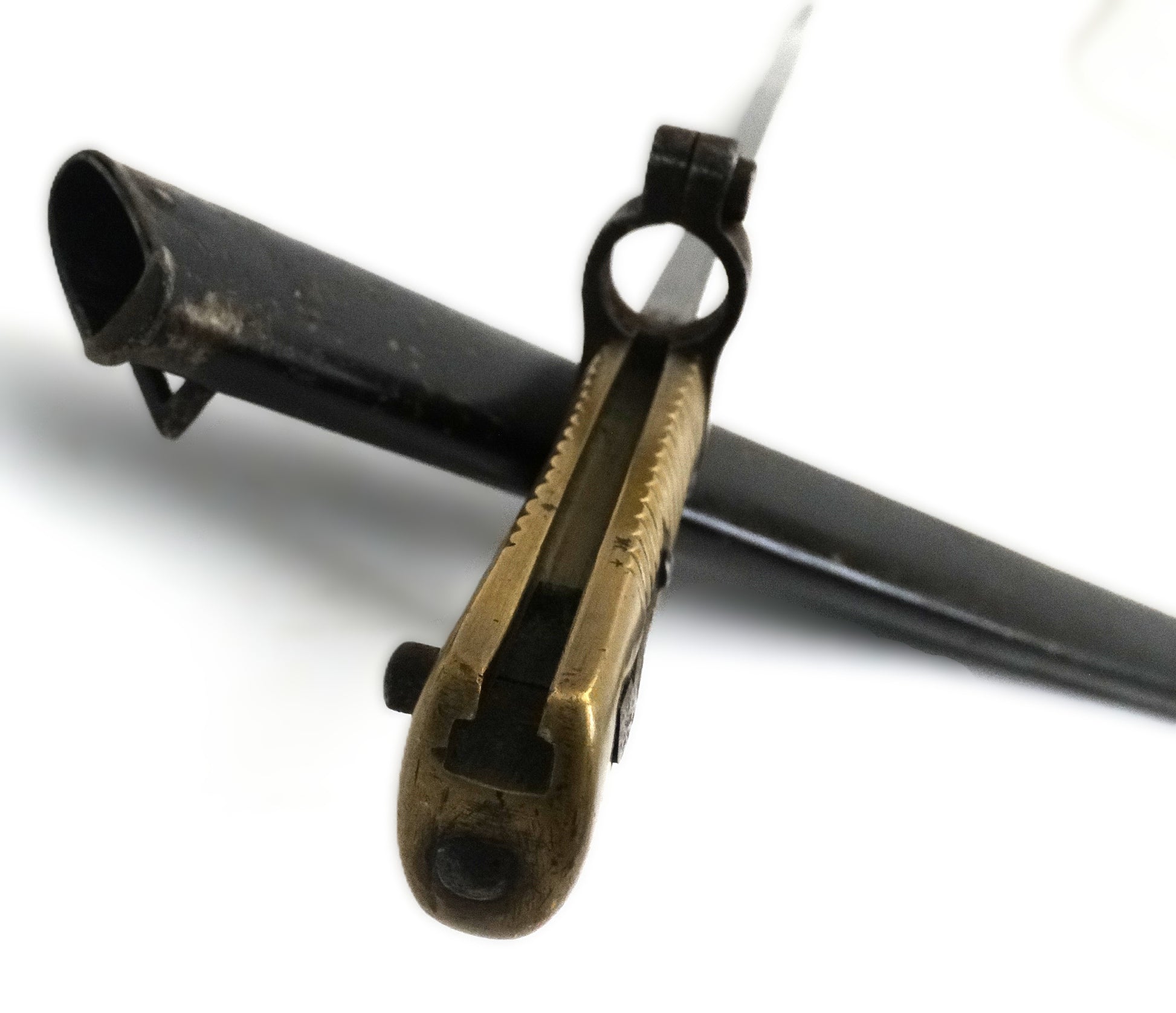 Sabre‑baïonnette pour fusil Remington Rolling Block – Défense Nationale. Vue arrière, rail et anneau de baionnette.