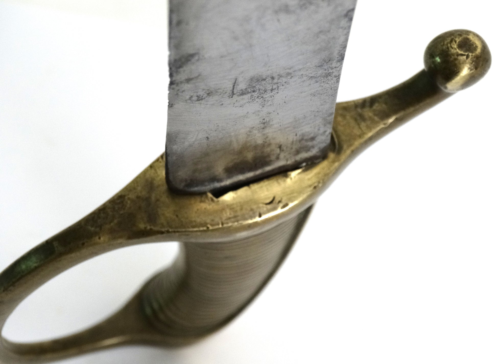 Sabre briquet d’infanterie modèle An XI — Klingenthal — Premier Empire.
Zoom sur poignée du dessus Face B.