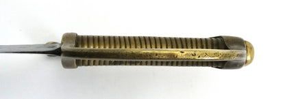 Sabre briquet d’infanterie modèle An XI — Klingenthal — Premier Empire.
Zoom sur poignée Face B.