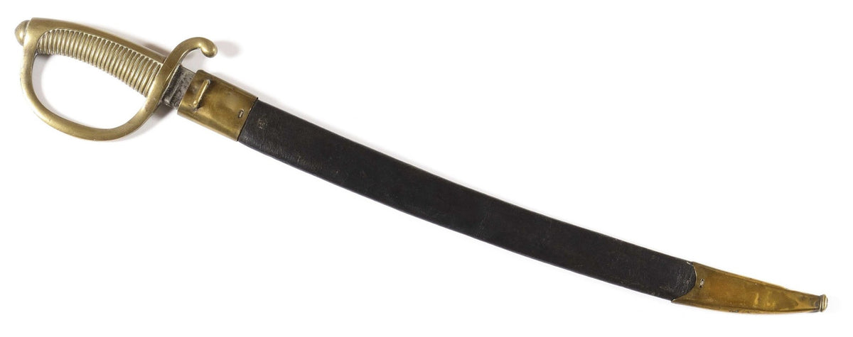 Sabre d’infanterie dit « briquet », modèle An XI, avec fourreau.
Vue intégrale dans fourreau