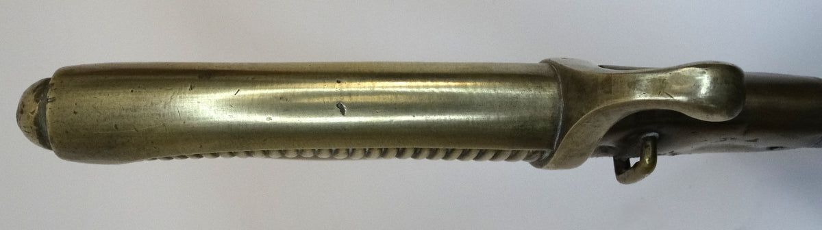 Sabre d’infanterie dit « briquet », modèle An XI, avec fourreau.
 zoom sur poignée face C
