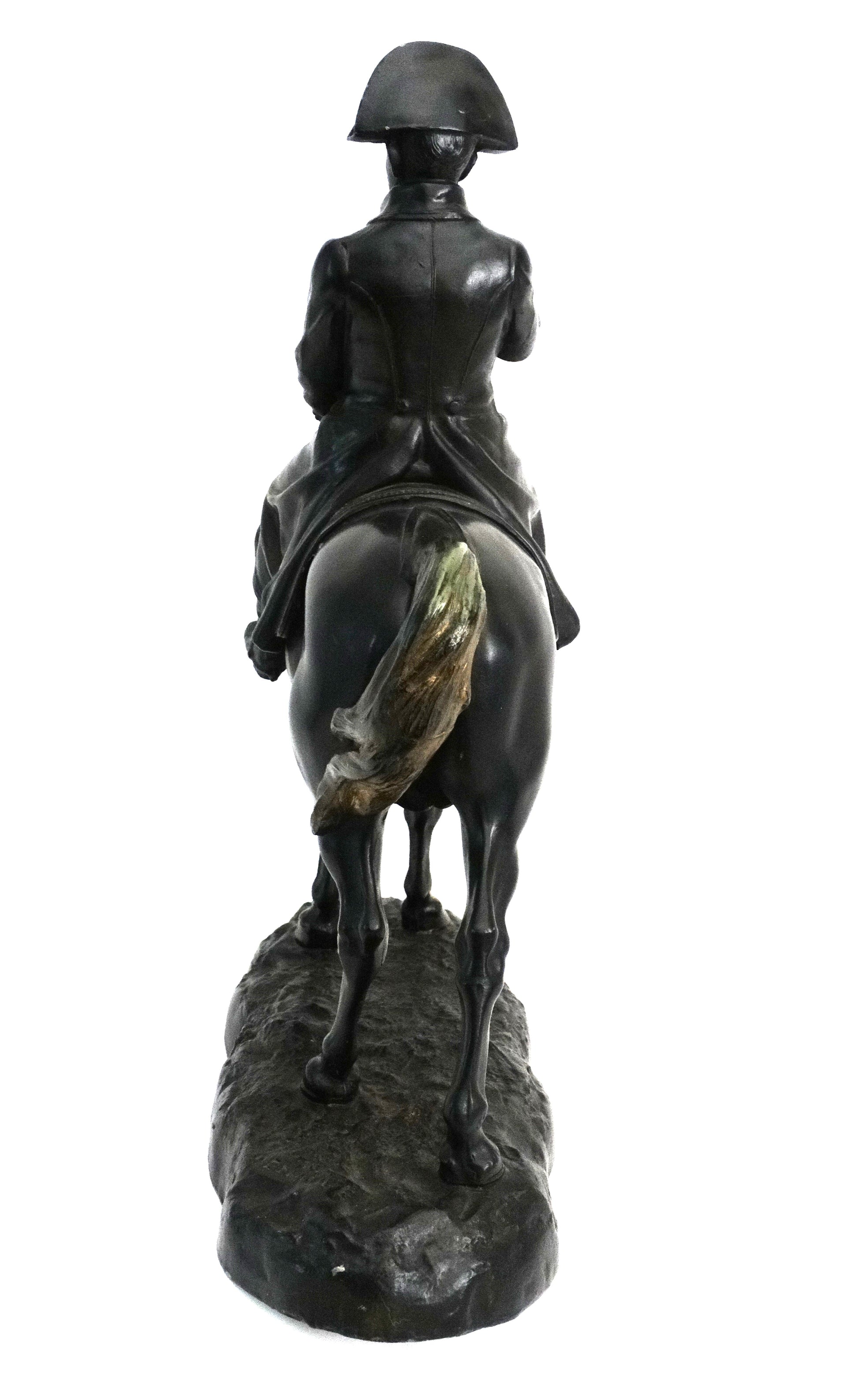 FRANCE. Napoléon à cheval – d’après Demange.
Vue intégral de dos de l'Empereur Napoléon Ier sur son cheval.