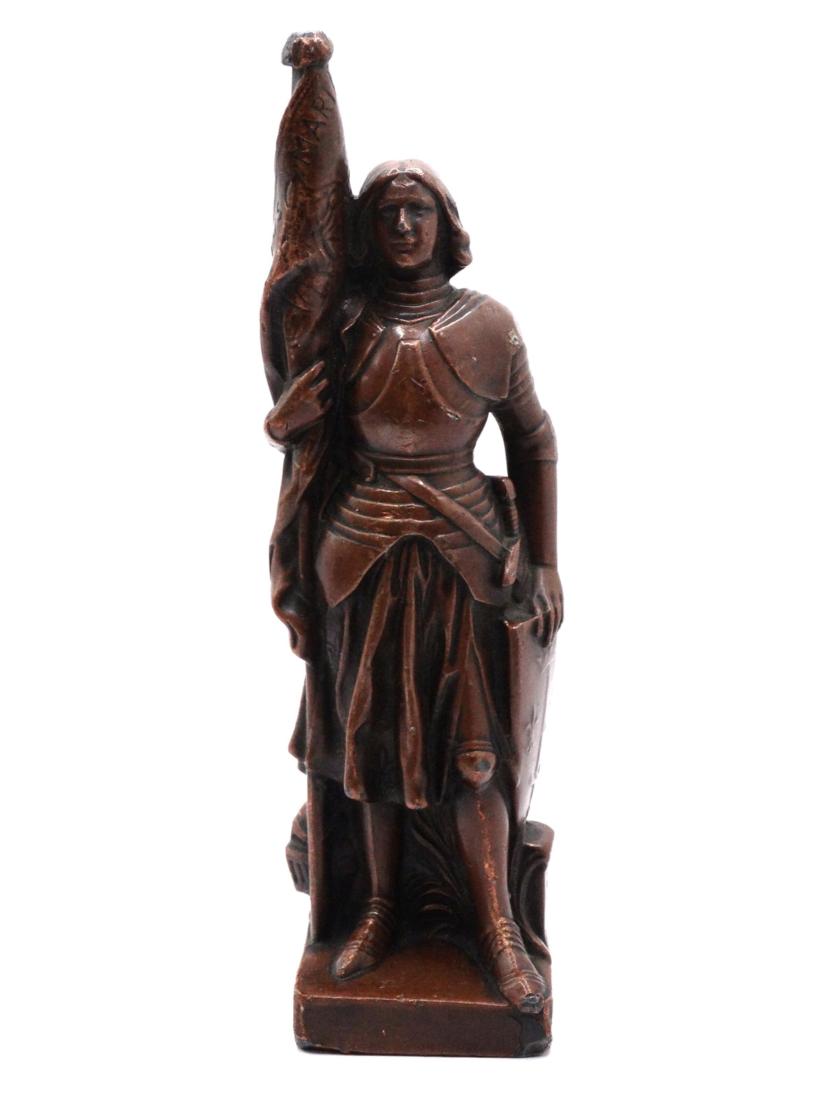 Statuette de Jeanne d’Arc à l’étendard – D.S.R.
Vue intégrale face A