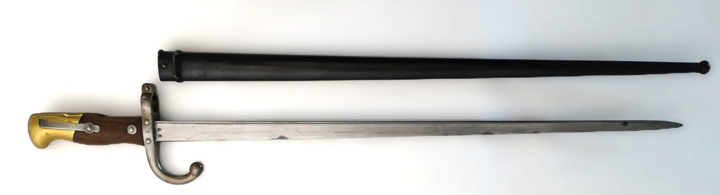 Baïonnette Gras Modèle 1874 – Infanterie de Marine — Monomatricule.
Vue intégral coté droit.