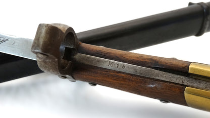 Baïonnette Gras Modèle 1874 – Infanterie de Marine — Monomatricule.
Zoom sur rail poignée marquage M18.